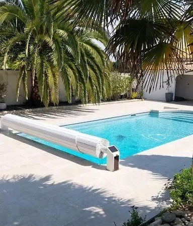 A 300 M De La Mer Holiday home *