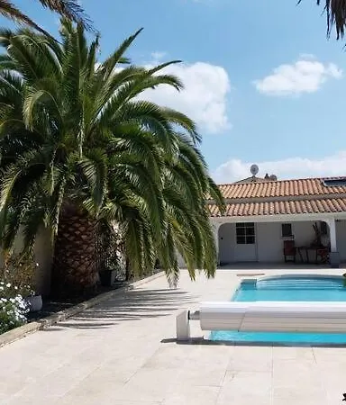 A 300 M De La Mer Holiday home La Cotiniere